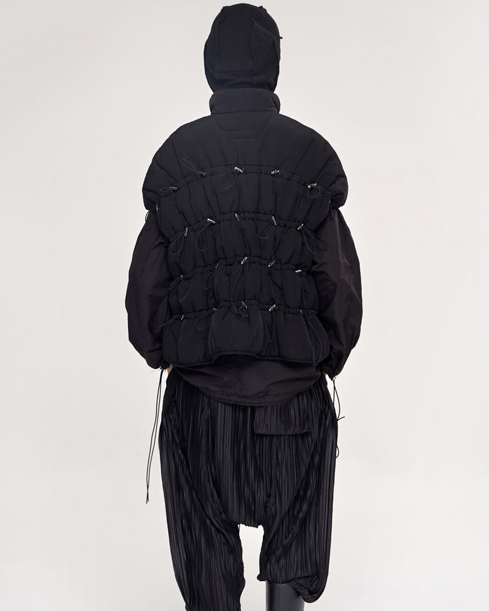 String Volume Padding Vest