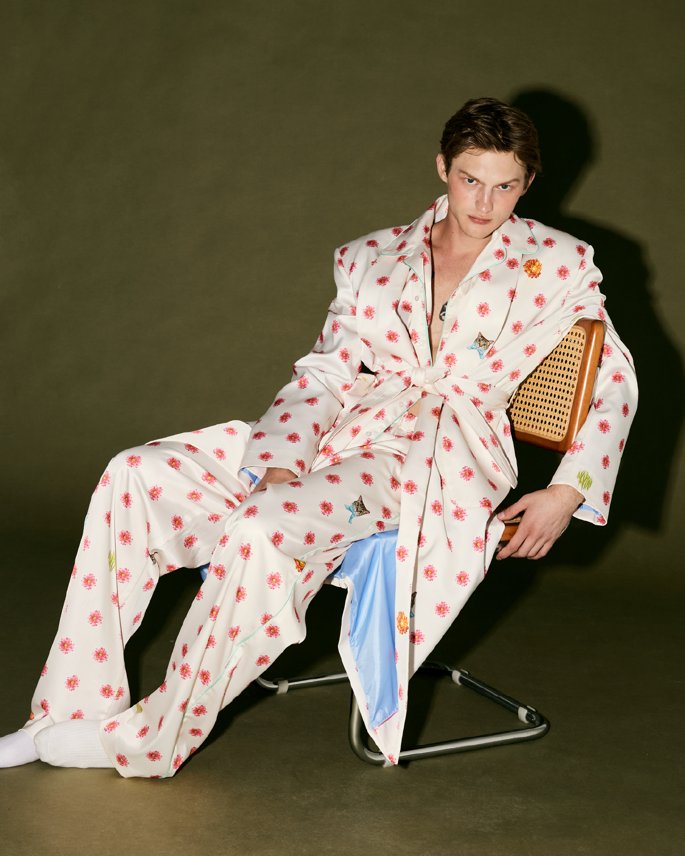Anuruq FLOWERS DOT BATHROBE