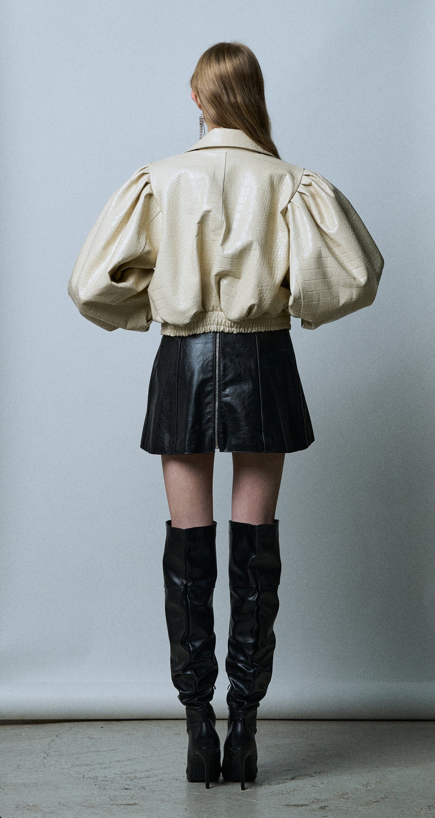 Hannah Shin Balloon Bomber