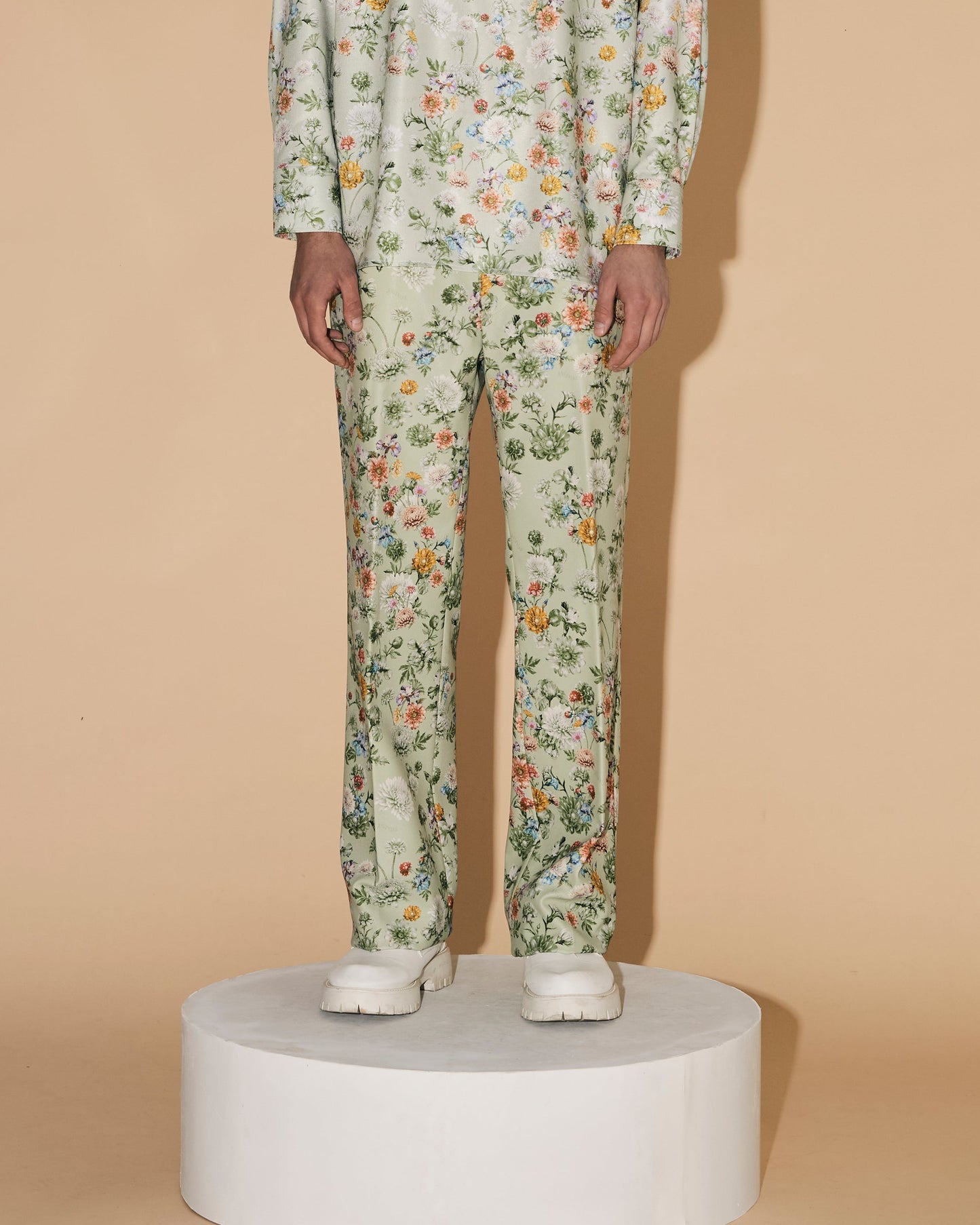 Anuruq FLORAL Pants