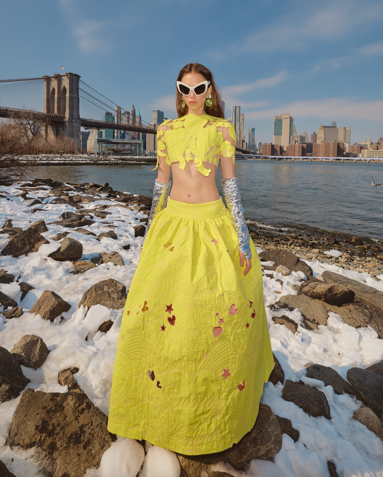 Landmee Laser-Cut Floral Set