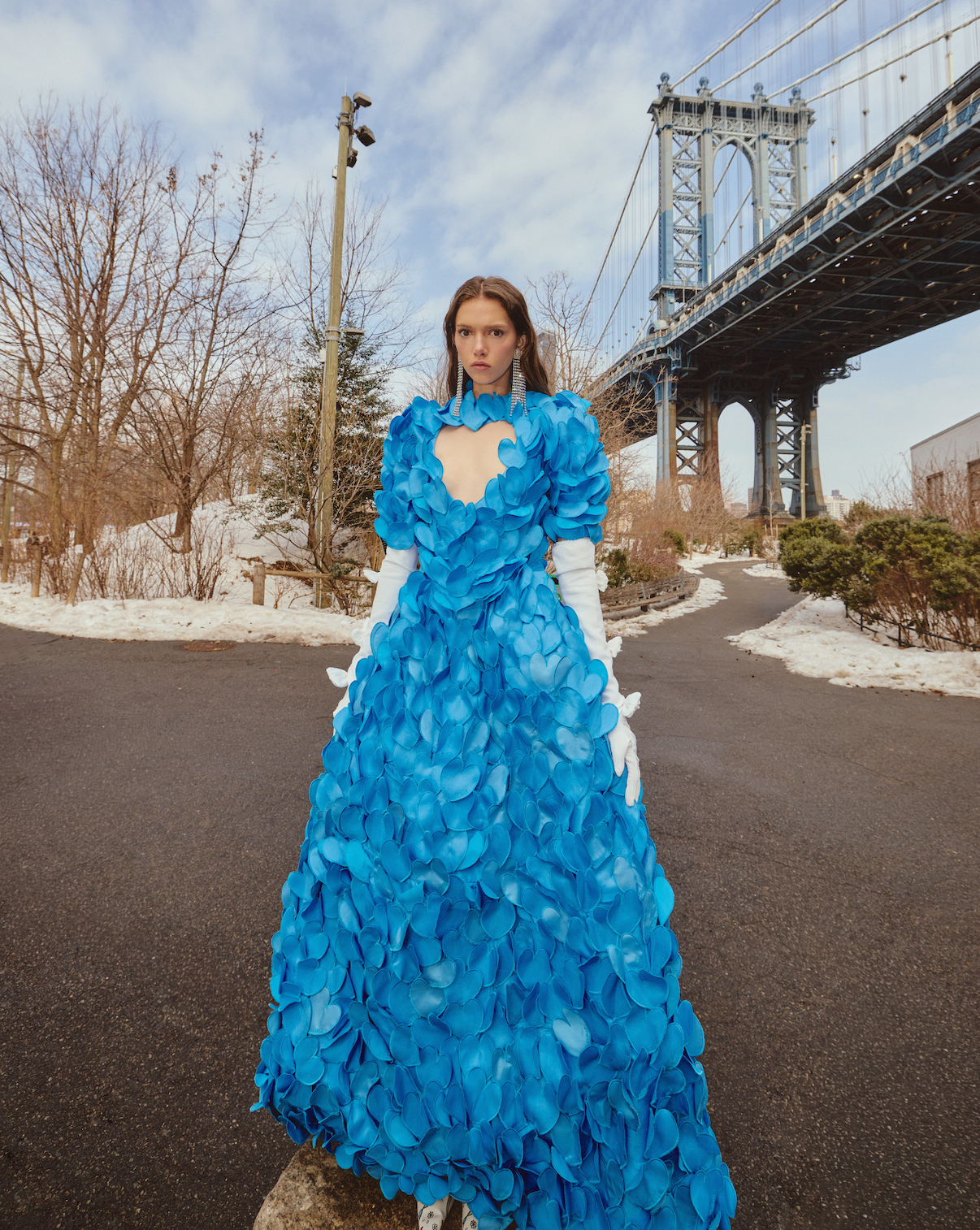 Landmee 3D Heart-Sculptured Cloud Gown