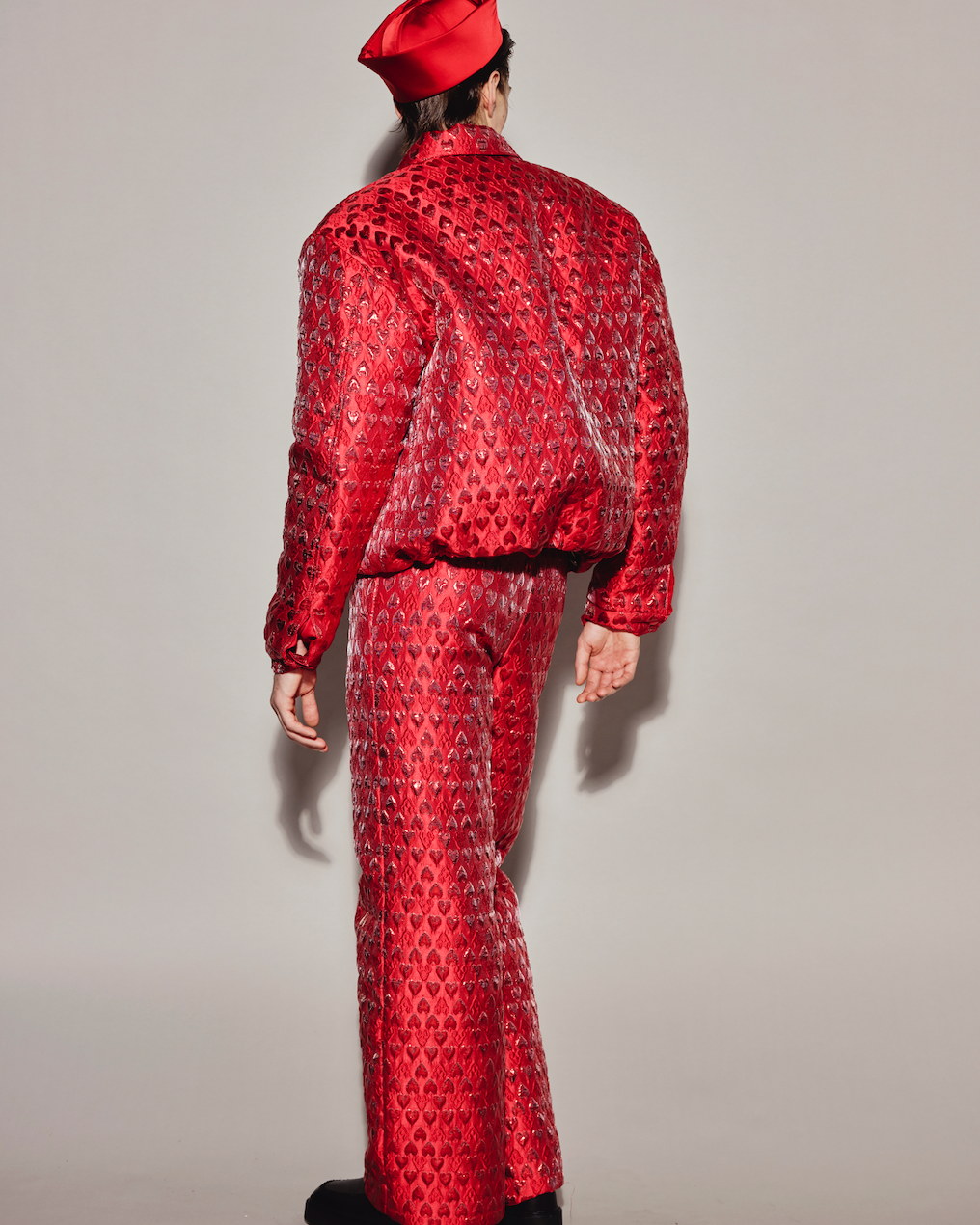 Anuruq RED HEART PUFFER JACKET